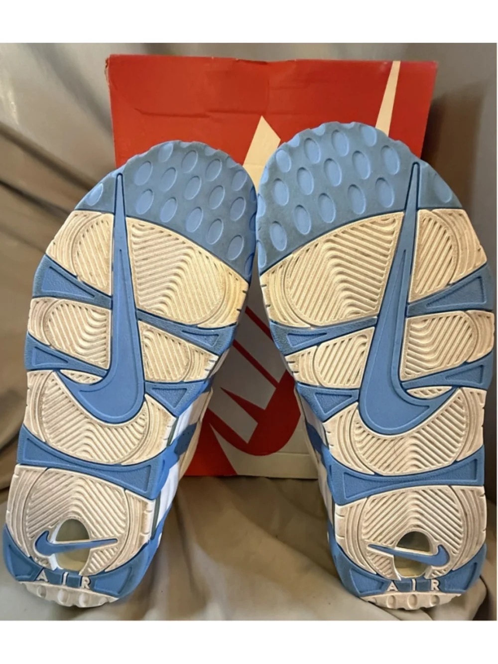 Size 9 Nike Air More Uptempo University Blue 2017 921948-401 W/OG BOX!!